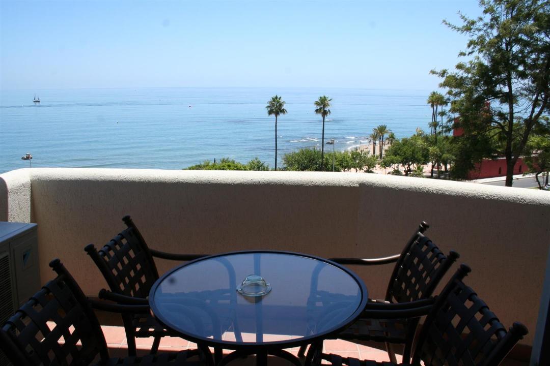 Benalbeach Sea Front Benalmádena Buitenkant foto